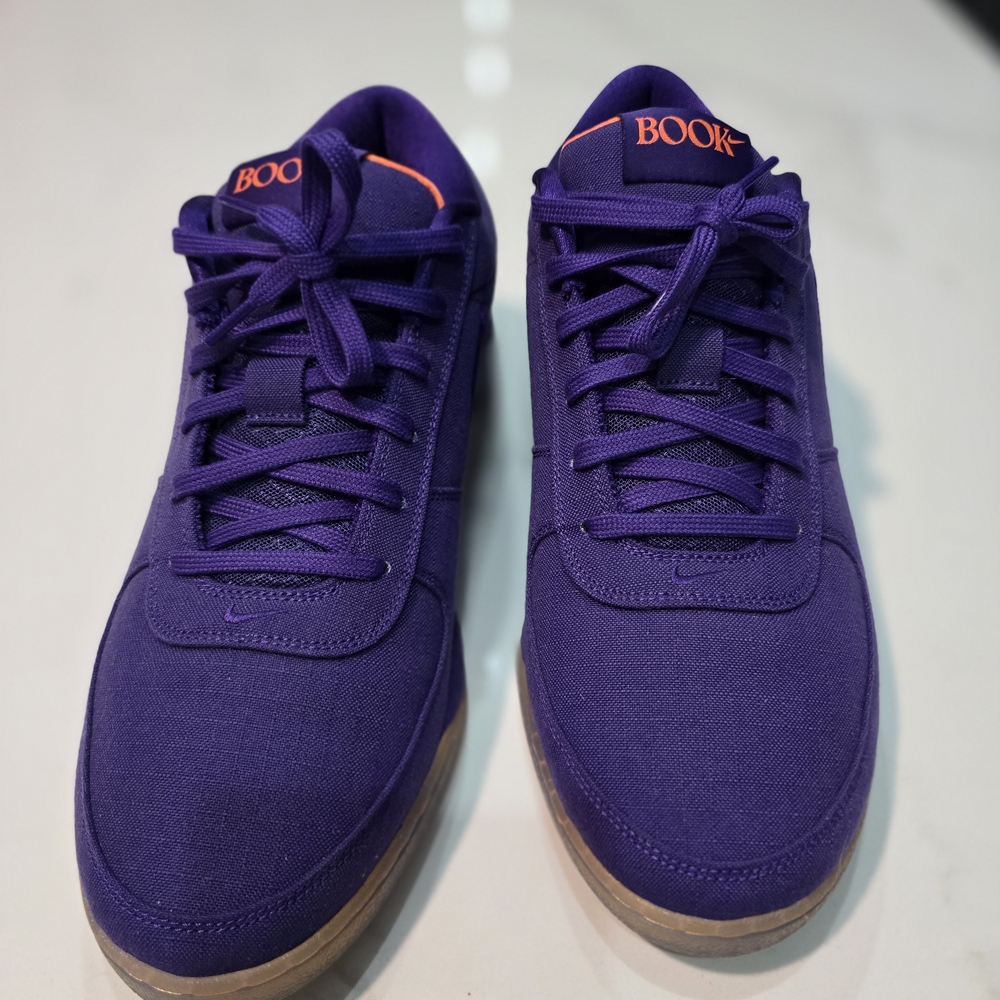 Nike Book Shoes - Picture 2 of 5